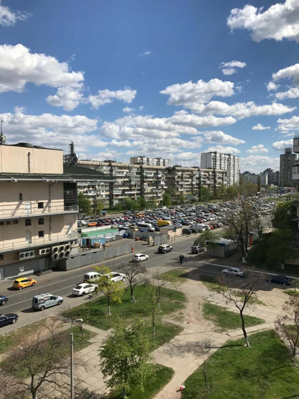 Obolon Metro Station Apartman Kijev Kültér fotó